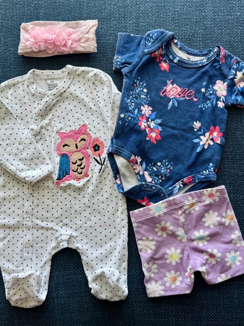 Baby Girls Clothing 3 Month Lot (4 pc) Footed Sleeper Bodysuit Shorts Band